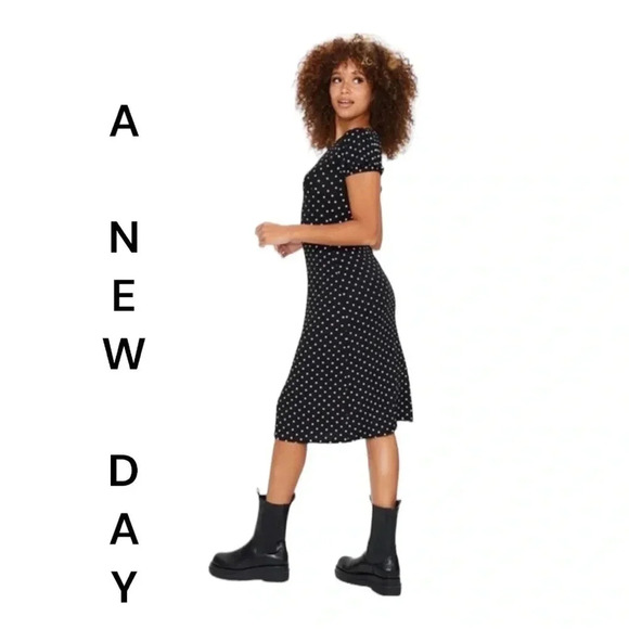 A New Day Black Polka Dot‎ Dress size Small - Picture 1 of 10
